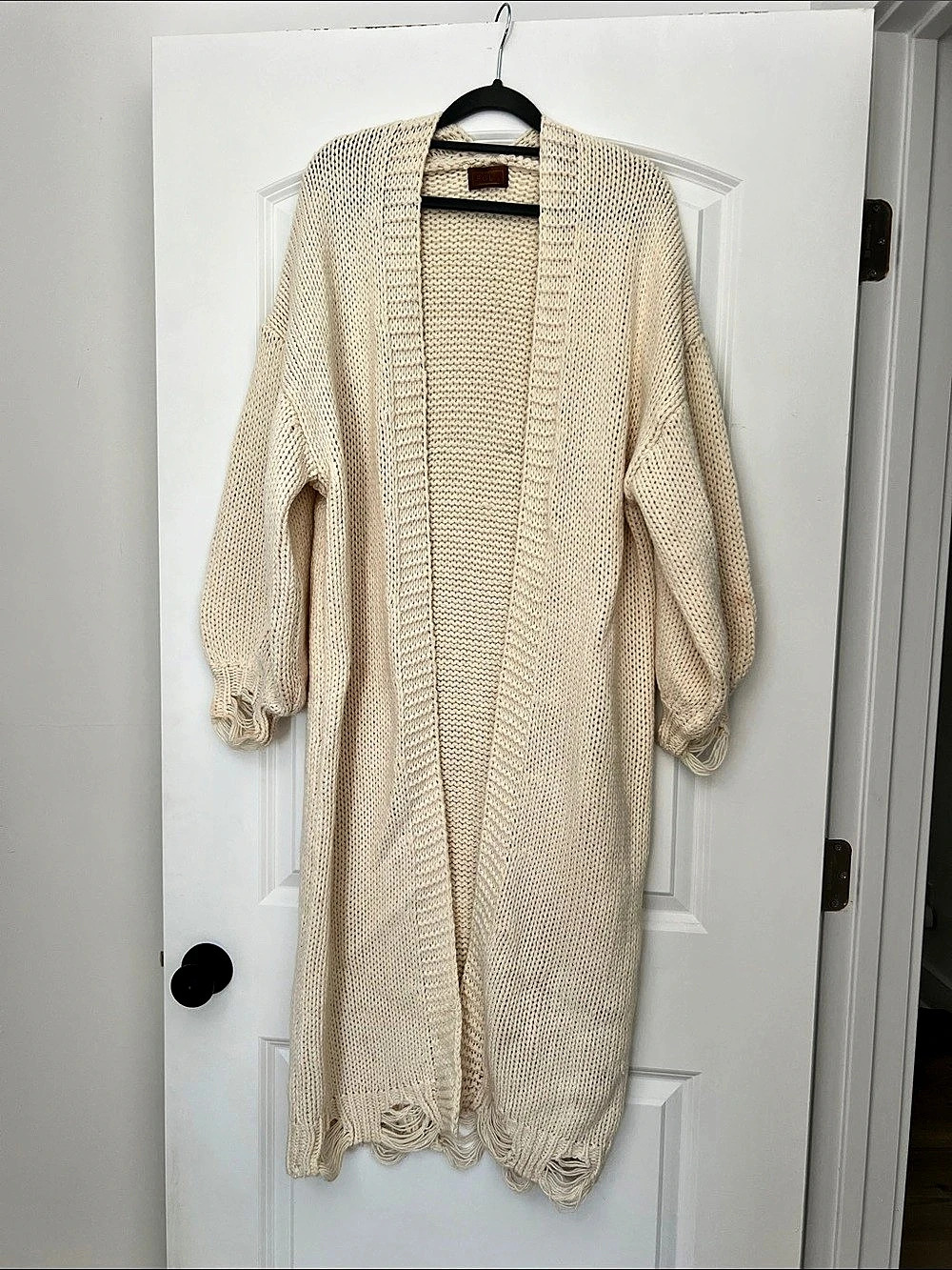 Cream Knit Long Cardigan Like New